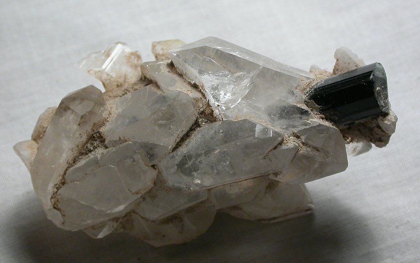 elestial Apophyllite crystals info and pictures for collector Apophyllite specimens zeolite crystals stilbite crystals prehnite crystals calcite crystals zeolites crystals mineral specimens Apophyllite calcite metaphysical New Age crystals