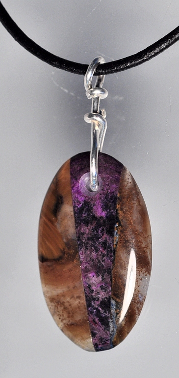 Pietersite and Sugilite talisman pendant amulet gems stones designer gems cabs cabochons gel Sugilite jewelry stones metaphysical new age pictures and info custom cutting Lapidary Lavulite Bustamite Azel Sugwi Richterite