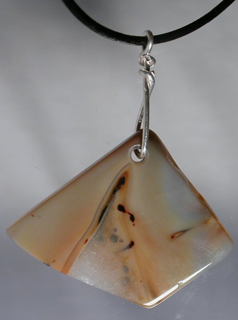 Dendritic agate talisman pendant Handmade by Billy Mason unique gold Jewelry pictures and info handmade silver jewelry including Cuff Bracelets Rings Earrings Cuff links cufflinks pendants jeweler Amulets Handmade Jewelry Handmade