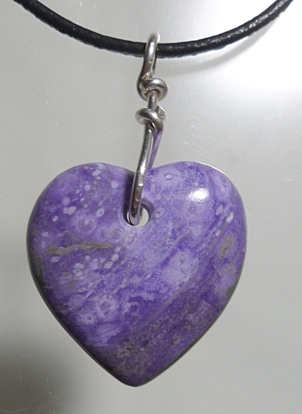 Carved Sugilite healing heart talisman. Hand carved by Mystic Merchant - Billy Mason Hearts carved hand carved gemstone Hearts agate tourmaline quartz ruby in zoisite crazy lace agate crystals sugilite moldavite pietersite obsidian opall
